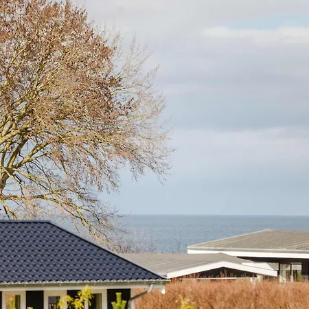 Vacation With Sea Views - 200m From
